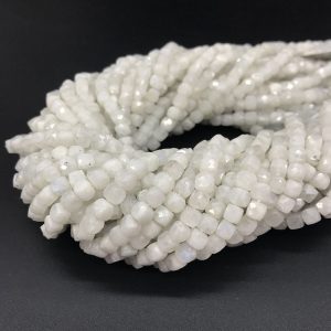 natural moonstone beads-2