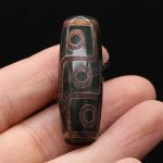 tibetan dzi